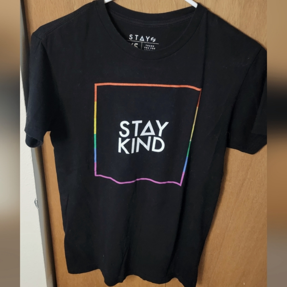 Black t-shirt